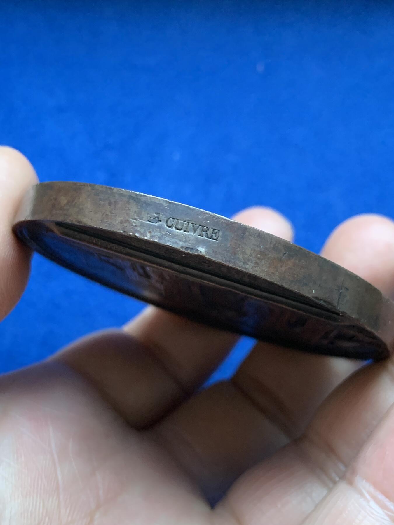 《竞宝斋》第375场 周日，周一，周二 3场连拍 （全场包邮） 法国1840年12月10号迎回拿破仑灵柩经过鲁昂纪念铜章，141.2g，63.2mm，1842-1845船首边铭，有轻磕