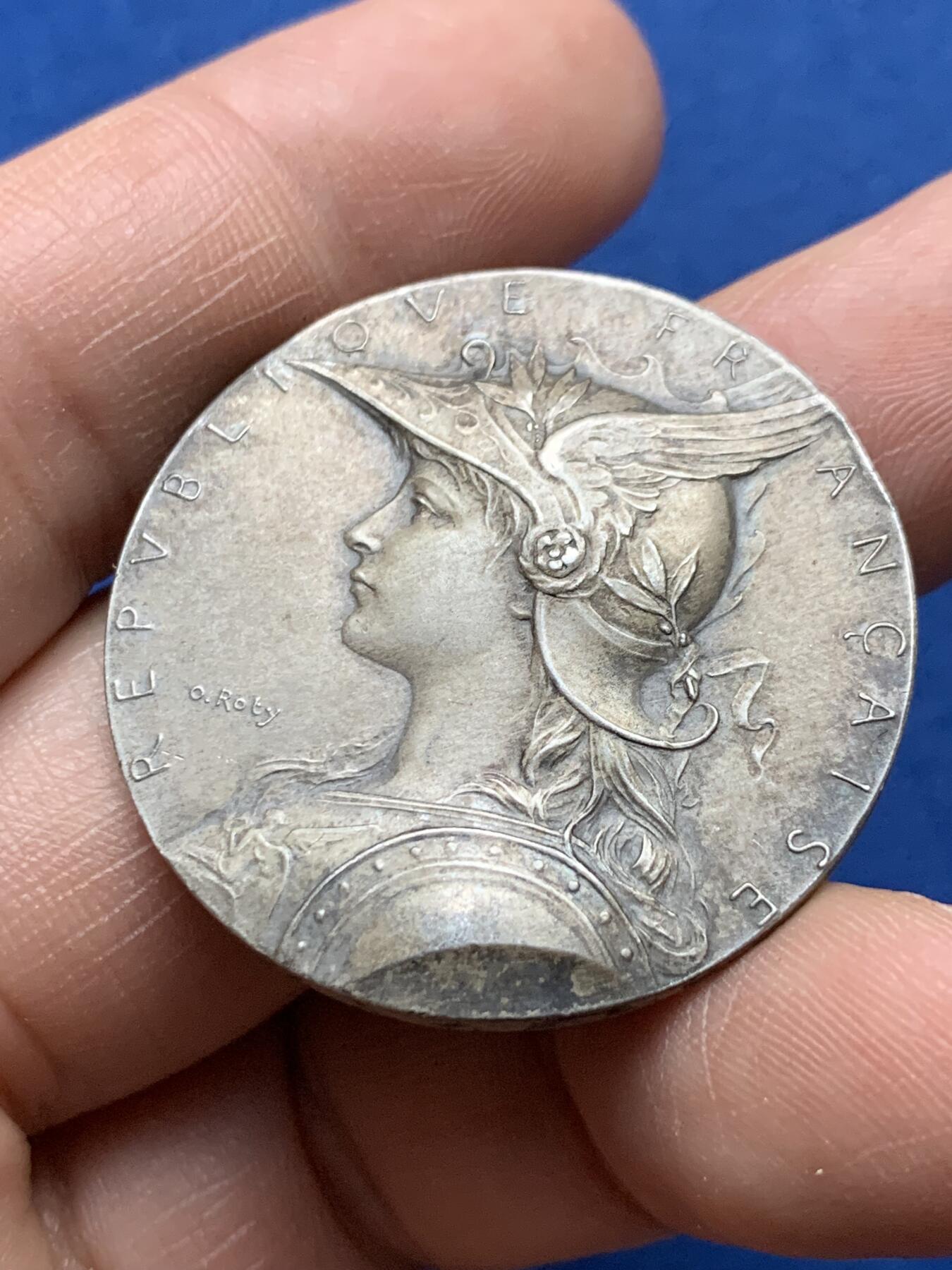 《竞宝斋》第375场 周日，周一，周二 3场连拍 （全场包邮） 名家罗蒂 名作戎装玛丽安娜银章 丰饶角银 20.05g 36mm