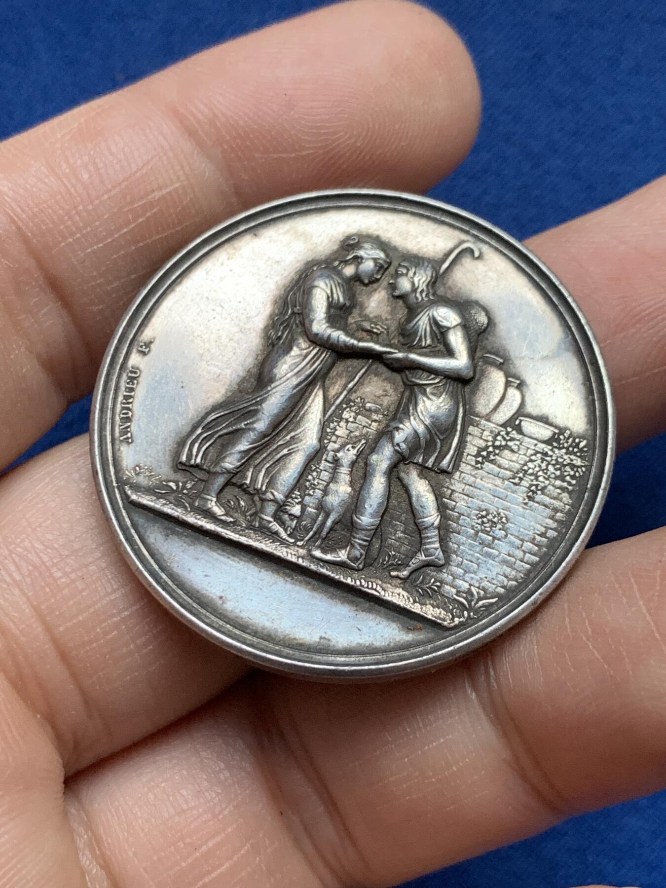 《竞宝斋》第375场 周日，周一，周二 3场连拍 （全场包邮） 法国婚姻与爱情纪念银章，22.4g，36.7mm，丰饶角边铭