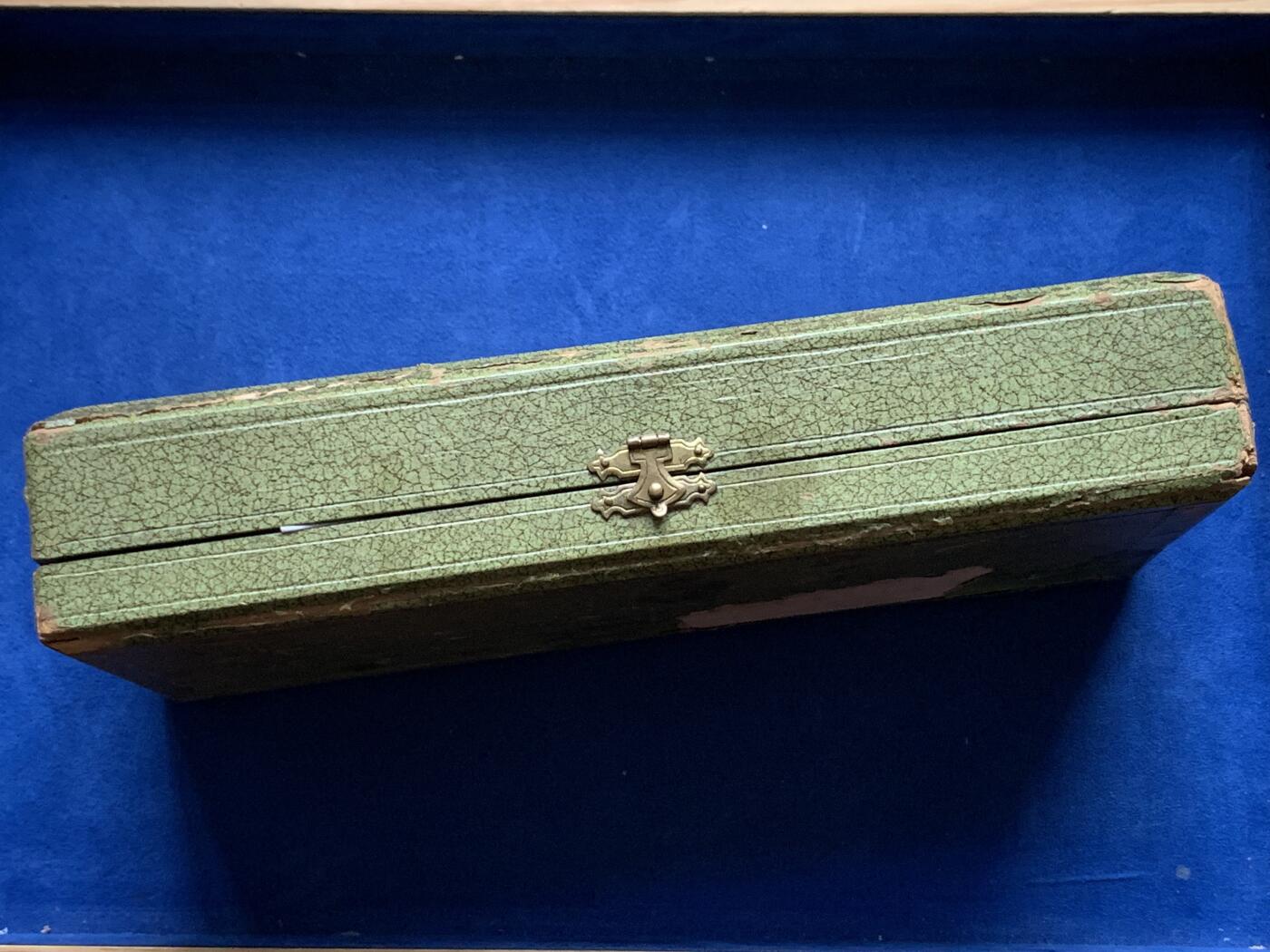 《竞宝斋》第375场 周日，周一，周二 3场连拍 （全场包邮） 法国镀银漏勺，重72.51g，尺寸约200*63mm，有B.T.A.M标，带原盒