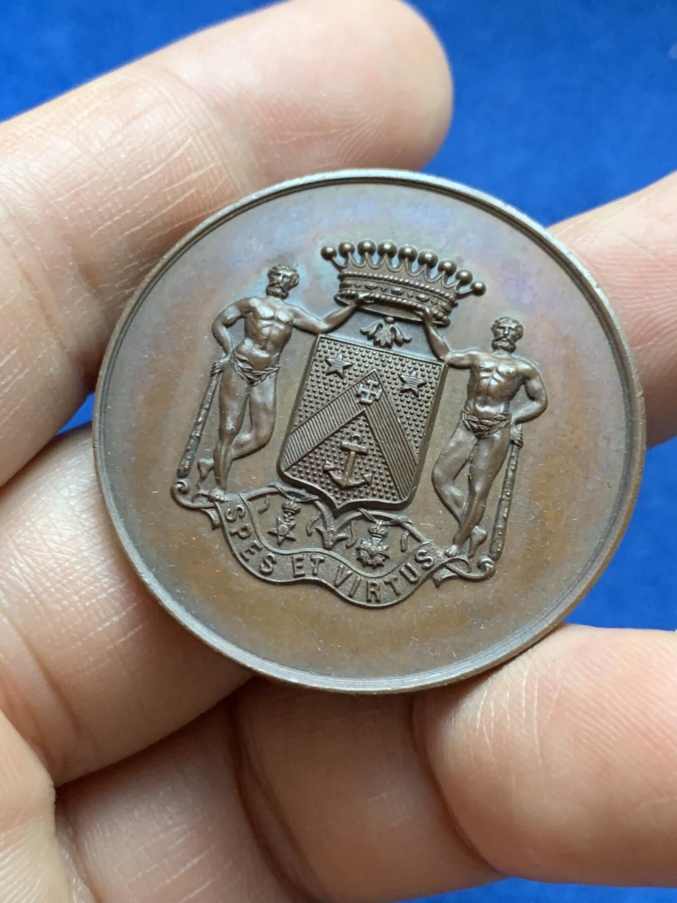 《竞宝斋》第375场 周日，周一，周二 3场连拍 （全场包邮） 法国贝尔维尤伯爵纪念章 蜜蜂铜 带盒 19.5g 36.9mm