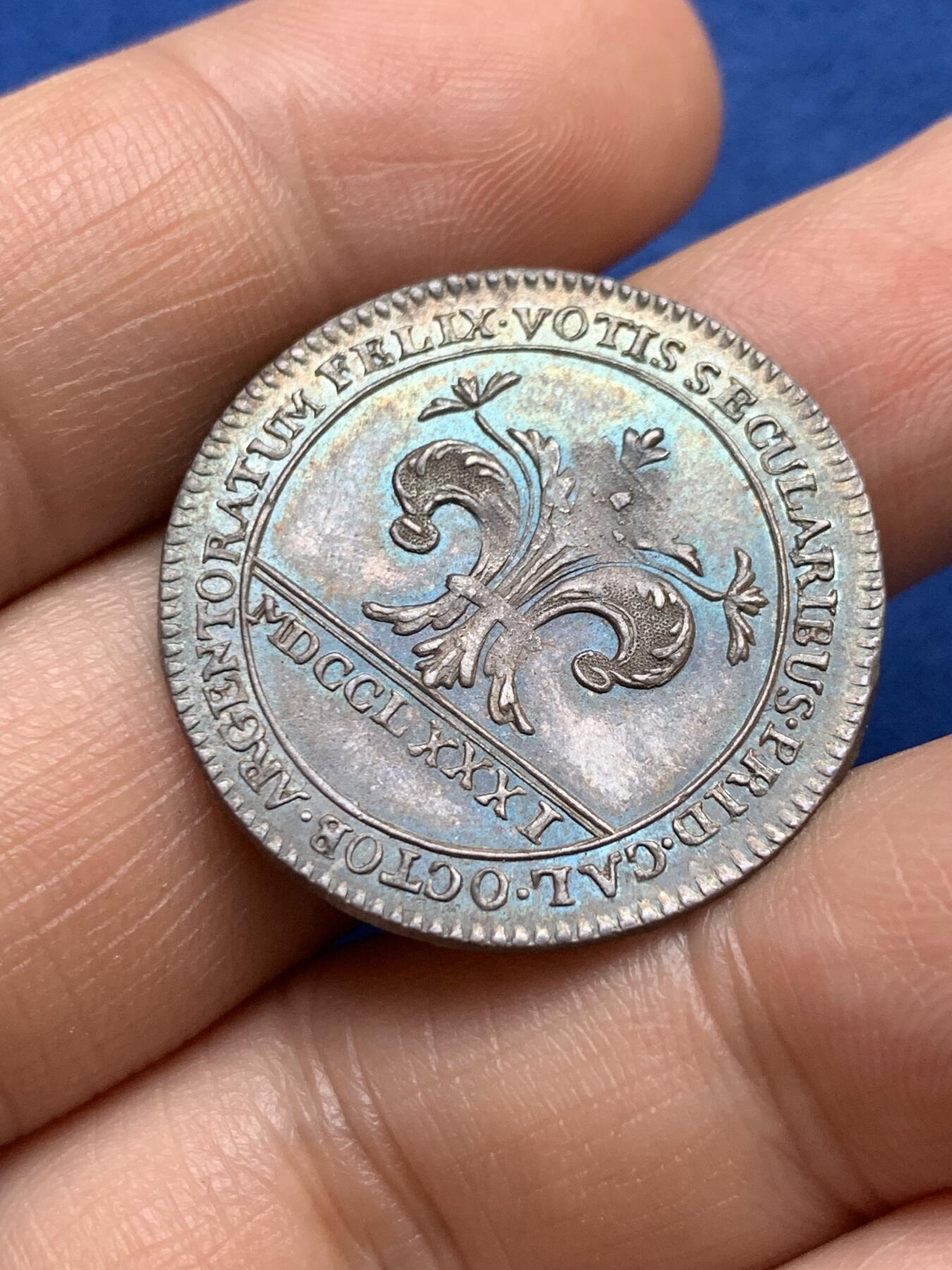 《竞宝斋》第375场 周日，周一，周二 3场连拍 （全场包邮） 法国1781年斯特拉斯堡庆祝路易十六皇太子出生圆形银质jeton，6.28g，29mm