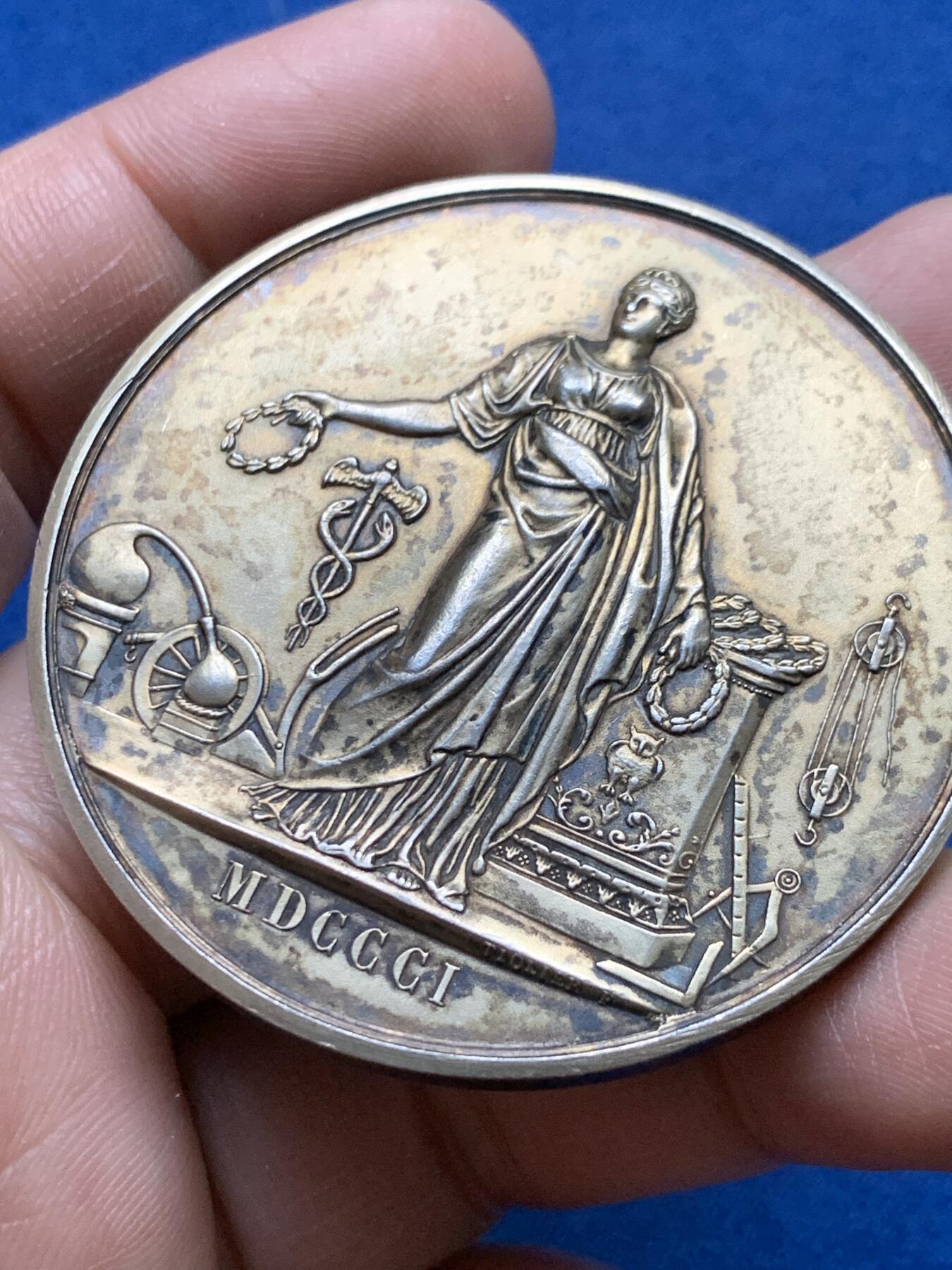 《竞宝斋》第375场 周日，周一，周二 3场连拍 （全场包邮） 法国工商业女神镀金银章 丰饶角1银 66.95g 51mm