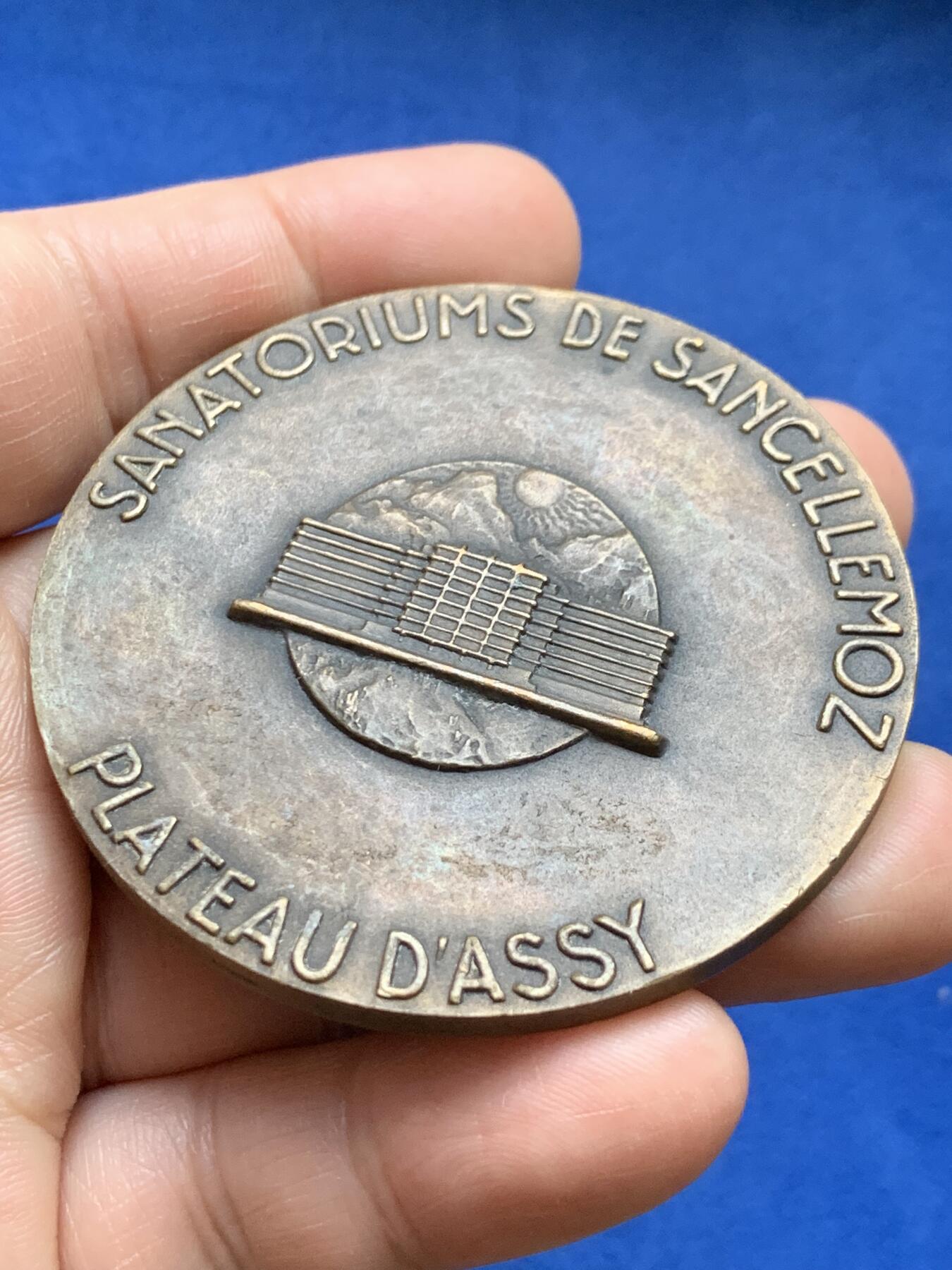 《竞宝斋》第375场 周日，周一，周二 3场连拍 （全场包邮） 名家Delannoy作法国医学教授FRANCOIS TOBE纪念铜章 117.6g 59.9mm