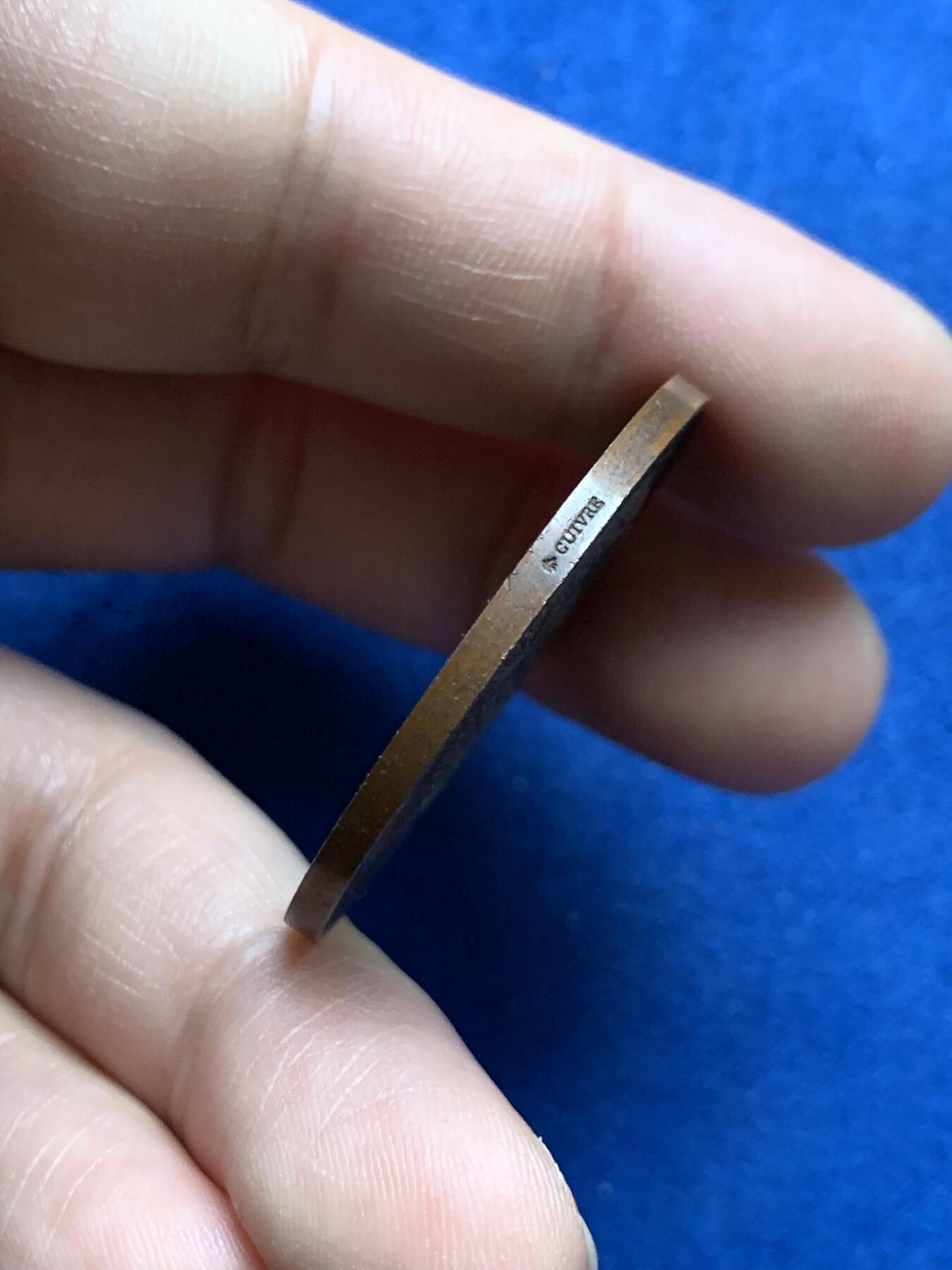 《竞宝斋》第375场 周日，周一，周二 3场连拍 （全场包邮） 法国贝尔维尤伯爵纪念章 蜜蜂铜 带盒 19.5g 36.9mm