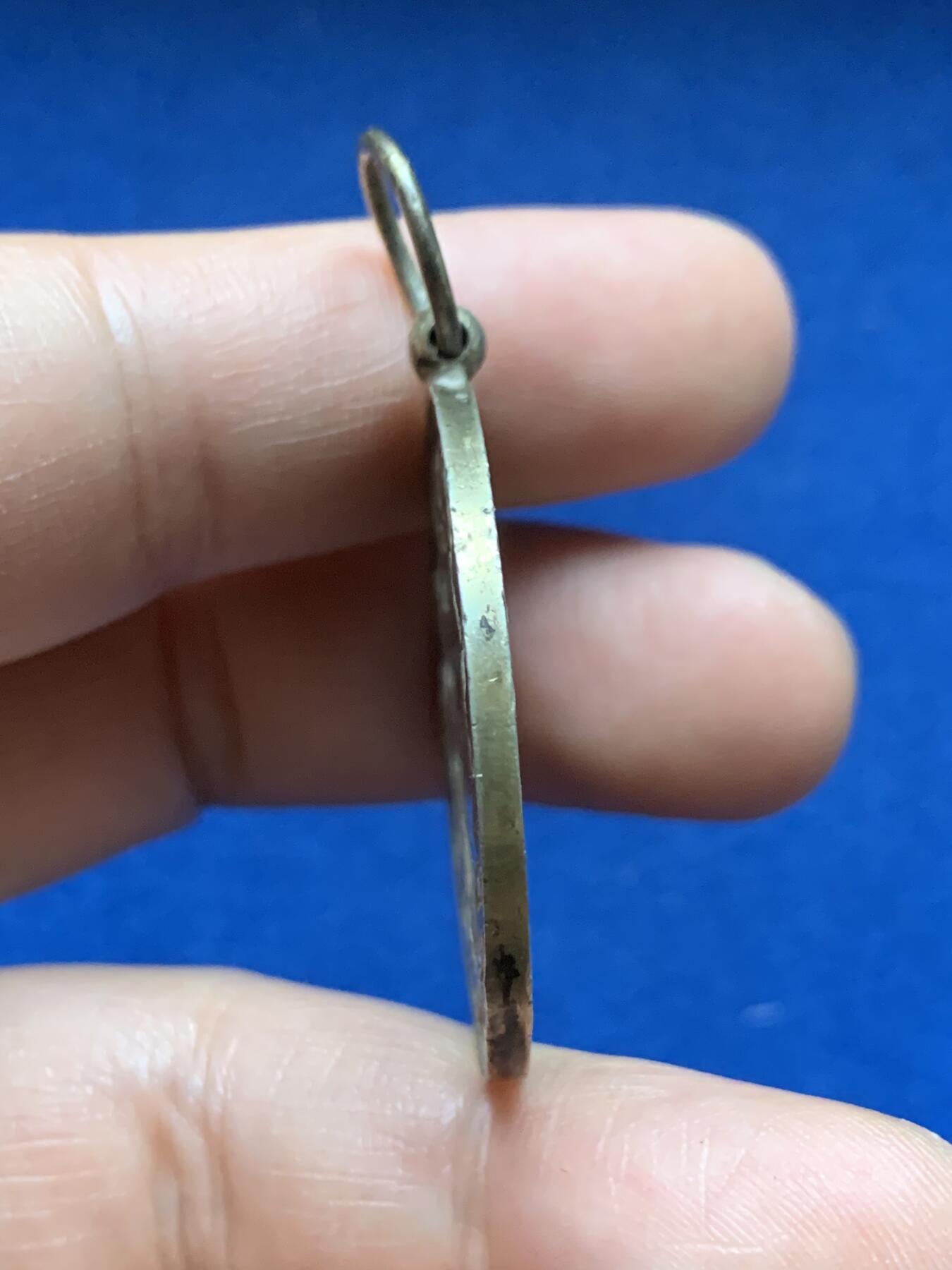 《竞宝斋》第375场 周日，周一，周二 3场连拍 （全场包邮） 法国利布尔讷银章，19.42g，36.8mm，野猪头戳在吊环上，边有轻磕