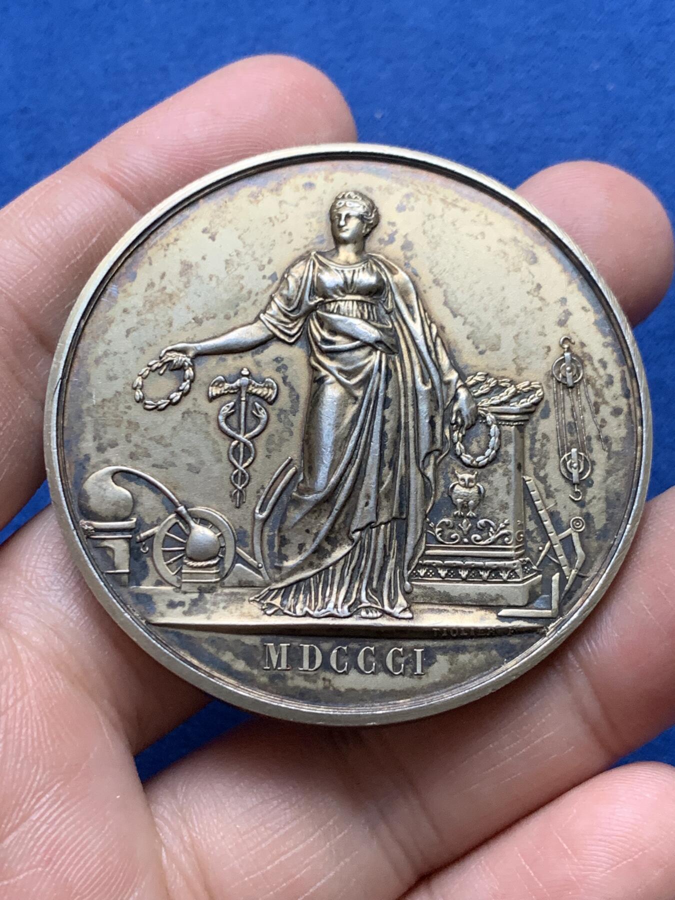 《竞宝斋》第375场 周日，周一，周二 3场连拍 （全场包邮） 法国工商业女神镀金银章 丰饶角1银 66.95g 51mm