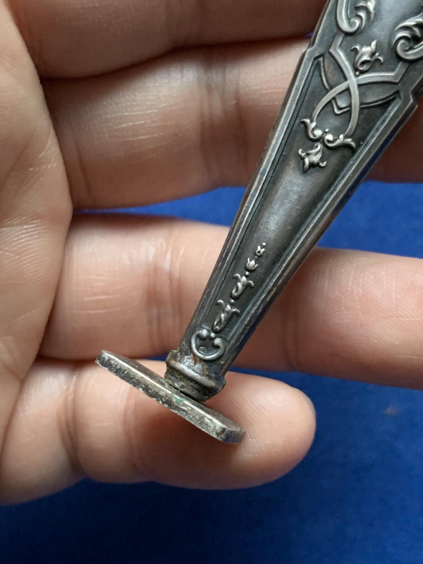 《竞宝斋》第375场 周日，周一，周二 3场连拍 （全场包邮） 法国银质火漆印，14.58g，8.2厘米长，带野猪头标