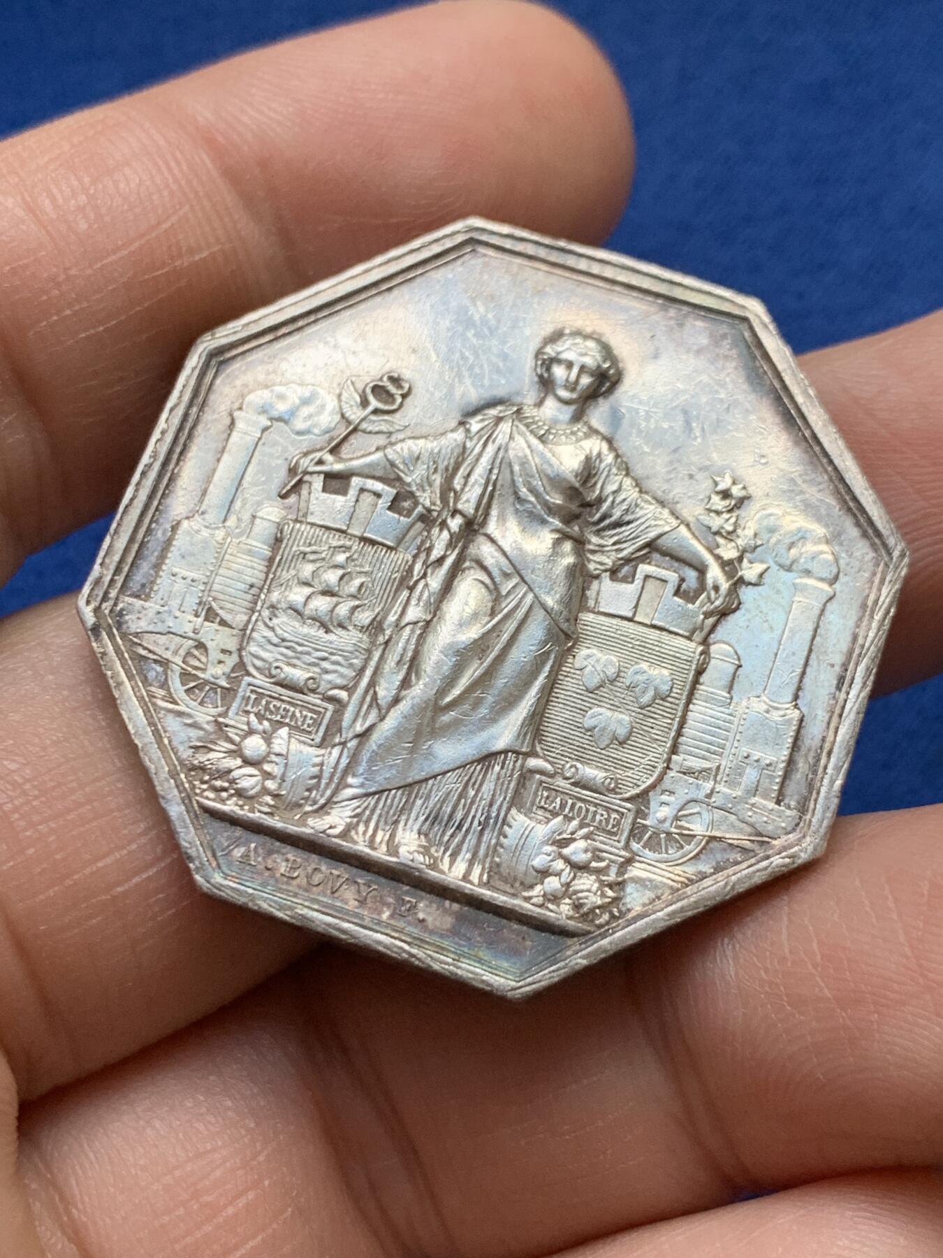 《竞宝斋》第375场 周日，周一，周二 3场连拍 （全场包邮） 法国八角银章，1838年纪念奥尔良-巴黎铁路通航，23.4g，36.6mm，蜜蜂边铭