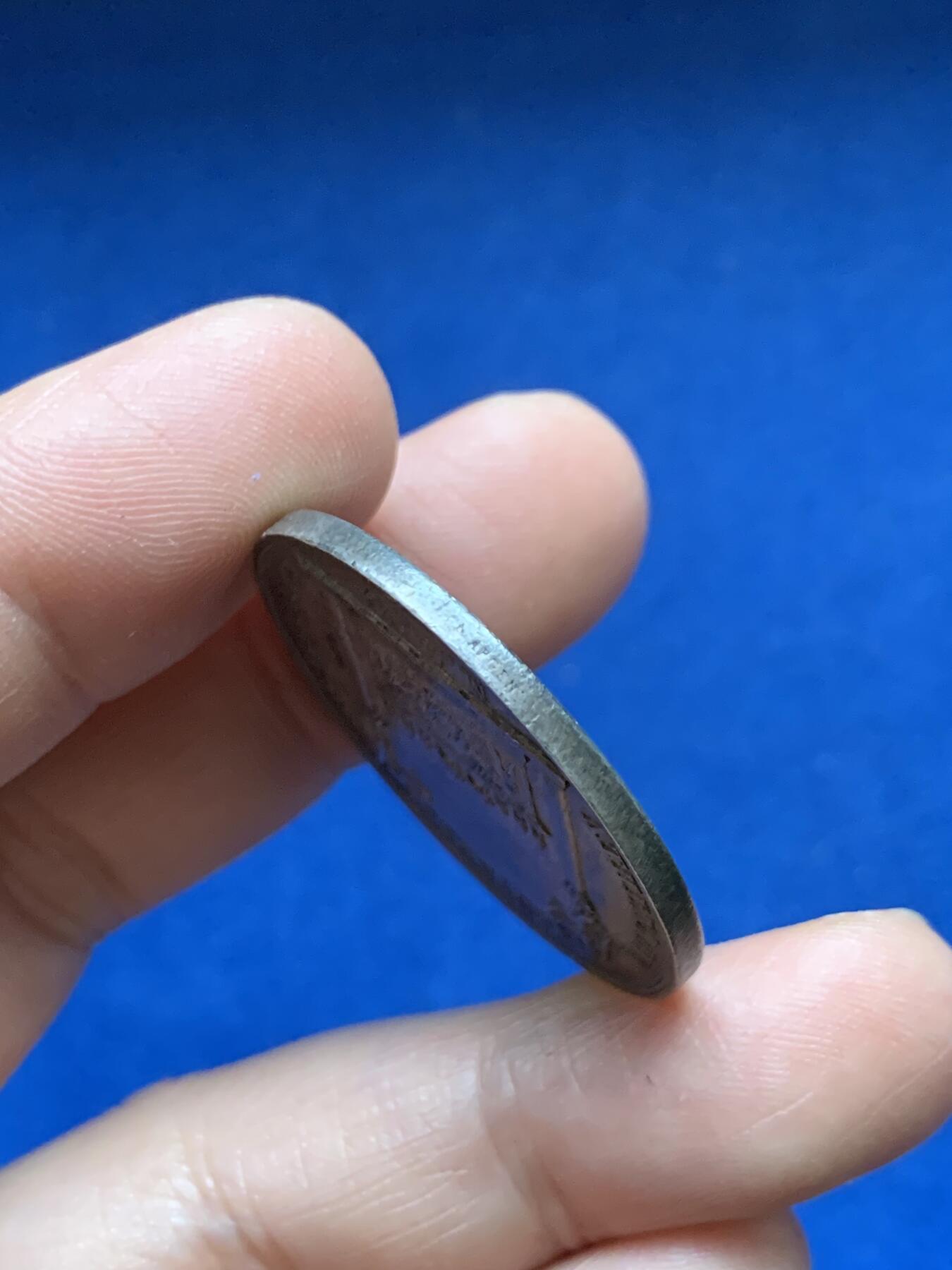 《竞宝斋》第375场 周日，周一，周二 3场连拍 （全场包邮） 法国里昂文学院银质代币，15.58g，33.5mm，蜜蜂边铭