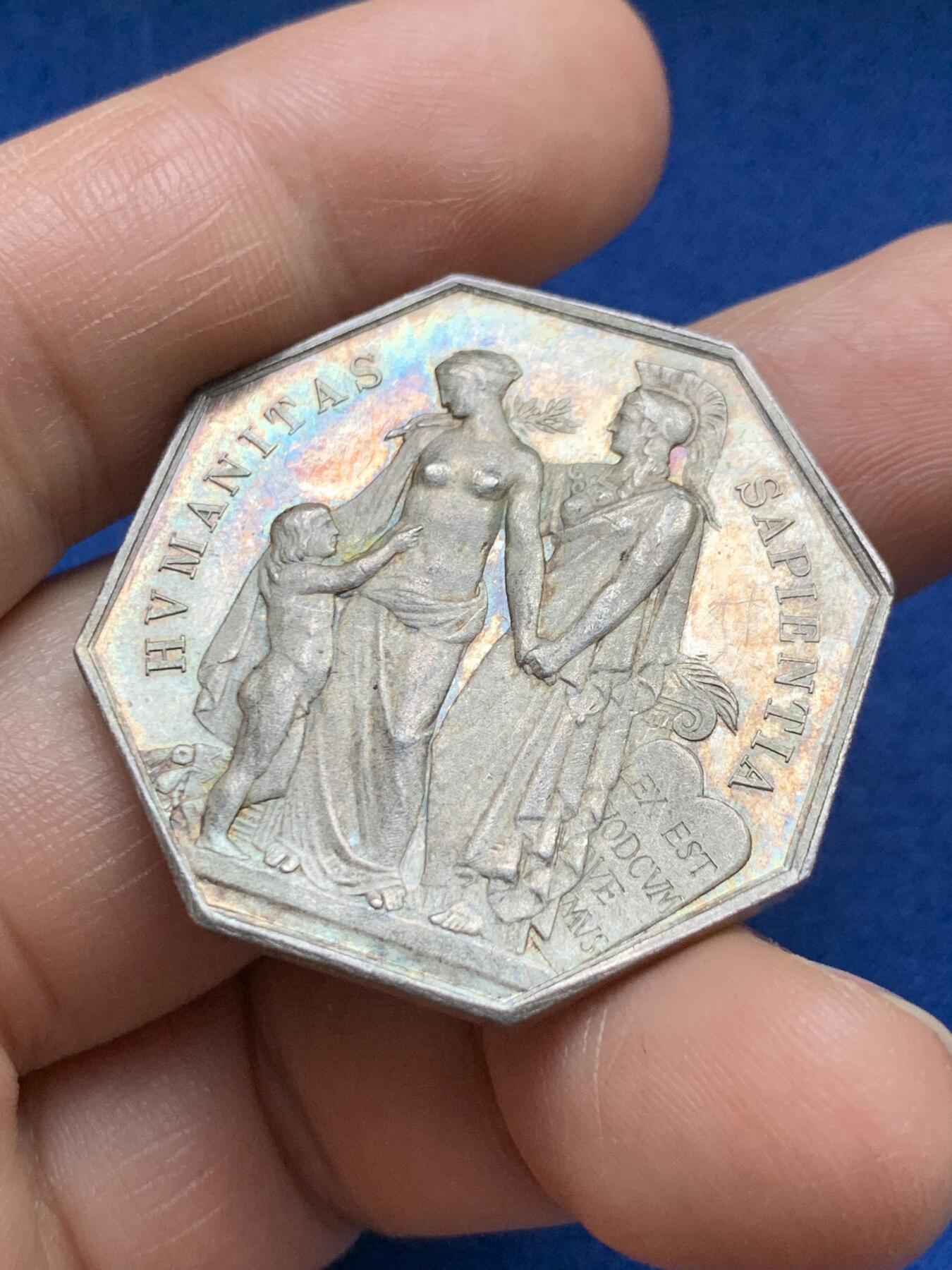 《竞宝斋》第375场 周日，周一，周二 3场连拍 （全场包邮） 法国八角银质代币，公证人协会，23.83g，36.1mm，蜜蜂边铭