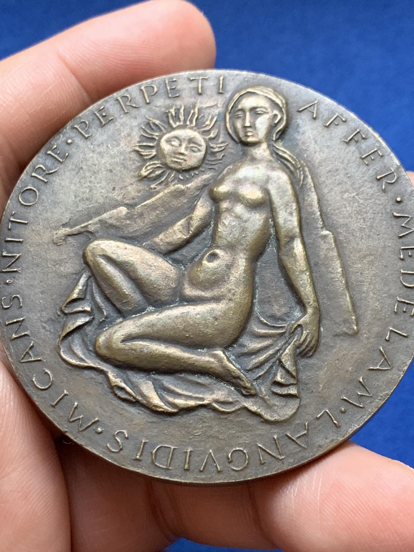 《竞宝斋》第375场 周日，周一，周二 3场连拍 （全场包邮） 1946年法国医学教授Paul Armand纪念铜章 115.4g 59.2mm