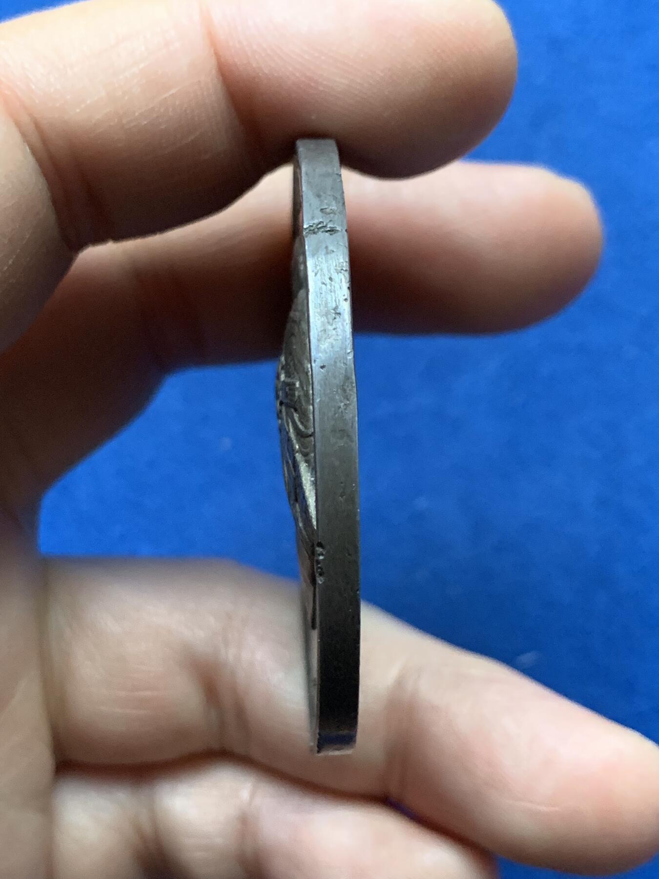 《竞宝斋》第375场 周日，周一，周二 3场连拍 （全场包邮） 法国农业部银章，65.6g，50.3mm，蜜蜂边铭，边有磕碰