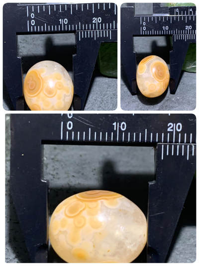 精美冰飘高玉化天眼纹战国红玛瑙随形珠一颗 精美冰飘高玉化天眼纹战国红玛瑙随形珠一颗