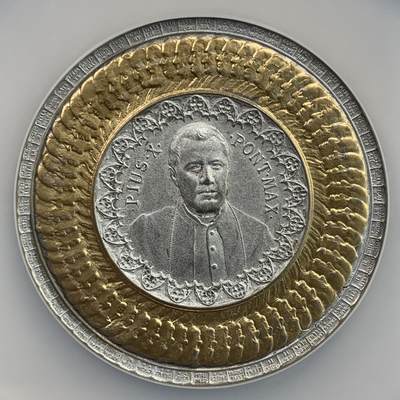 掌中浮雕-藏着的欧洲第026场 - 1903年梵蒂冈教皇选举白色金属（局部镀金）纪念章，59mm