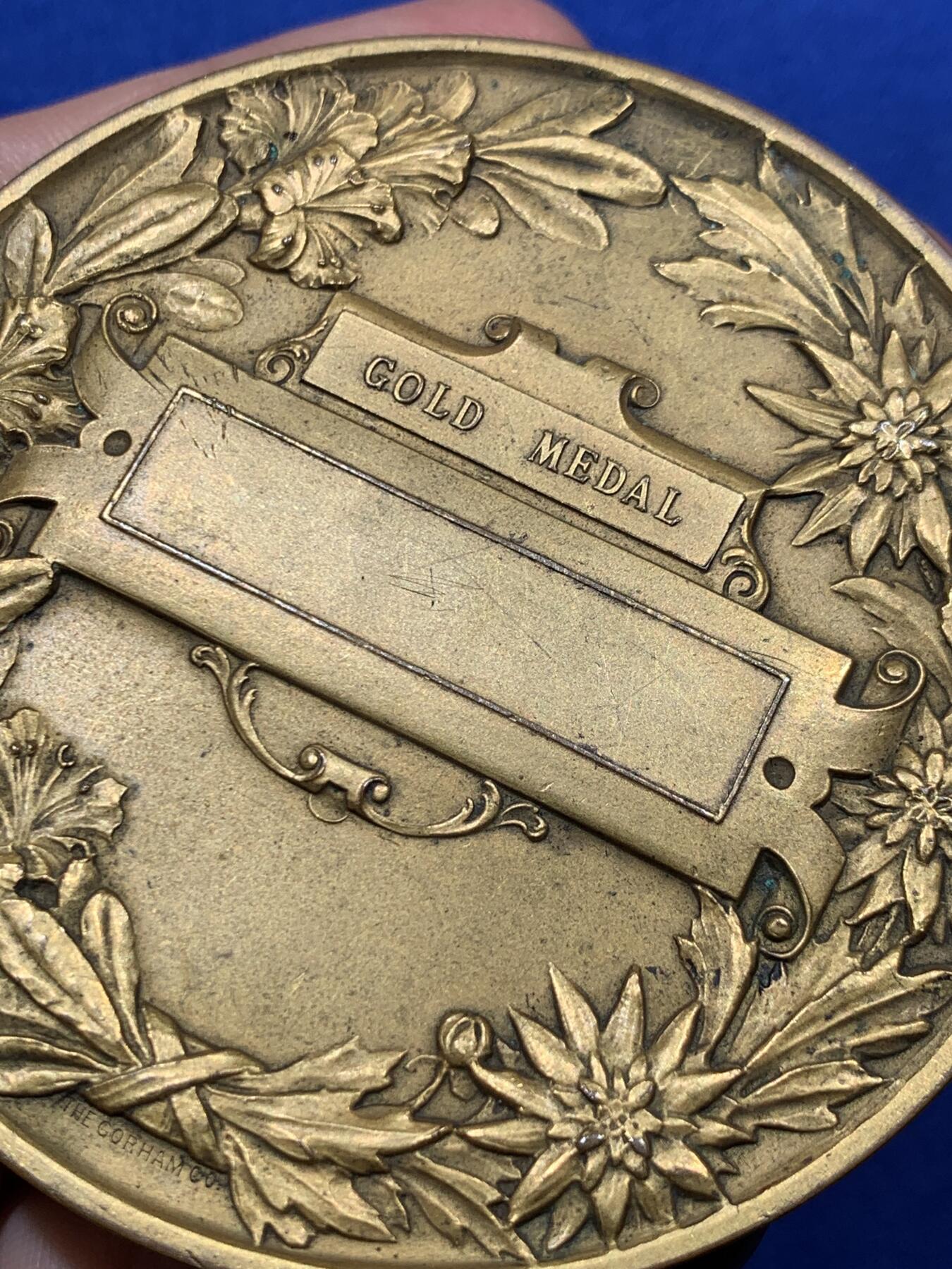 《竞宝斋》第373场 周日，周一，周二 3场连拍 （全场包邮） 美国1909阿拉斯加-育空太平洋博览会纪念大铜章 带盒 176克 76mm