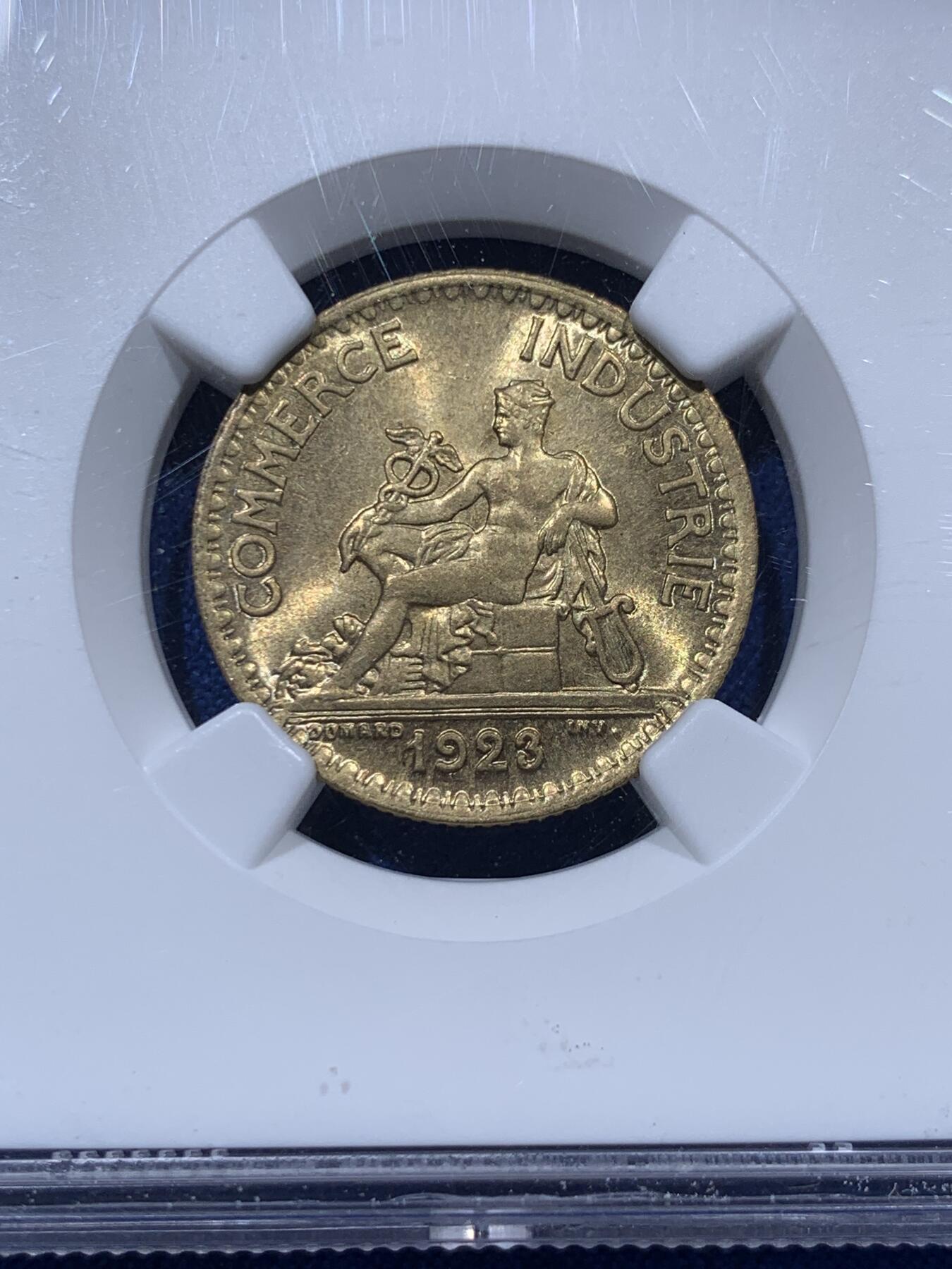 《竞宝斋》第373场 周日，周一，周二 3场连拍 （全场包邮） NGC MS64 法国1923年1法郎铜币