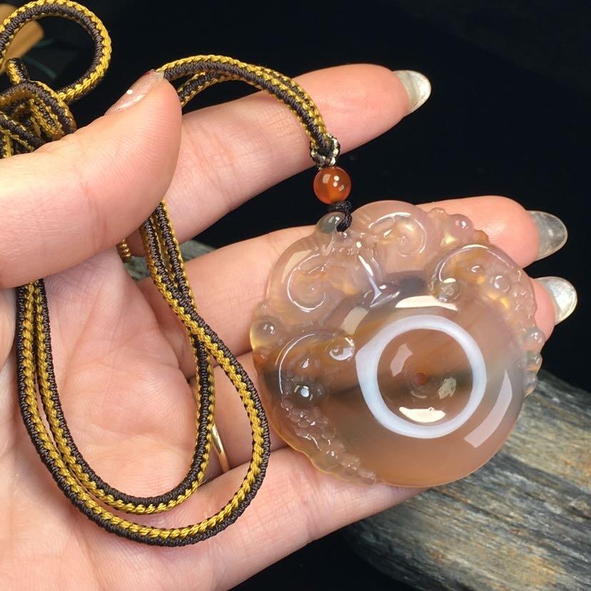 ❤️玛瑙荔枝冻三阳开泰平安扣挂件(36066) 尺寸50*49*7mm重量24g