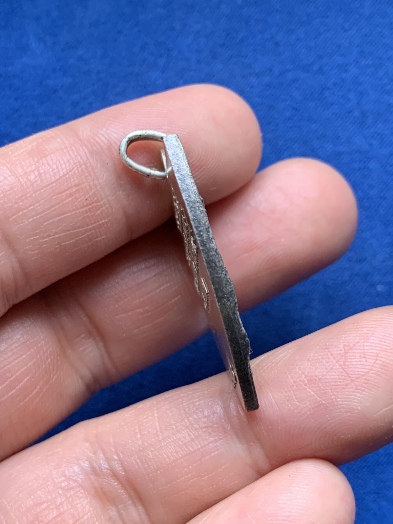 《竞宝斋》第373场 周日，周一，周二 3场连拍 （全场包邮） 国际犬展1978盾型奖章 最高约34.5mm 11.7克