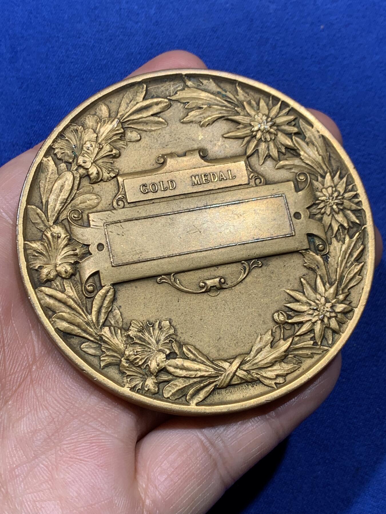 《竞宝斋》第373场 周日，周一，周二 3场连拍 （全场包邮） 美国1909阿拉斯加-育空太平洋博览会纪念大铜章 带盒 176克 76mm