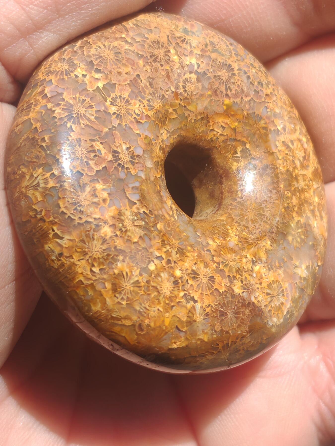 ❤️藏传包浆珊瑚玉平安扣(29012) 尺寸47*14mm
