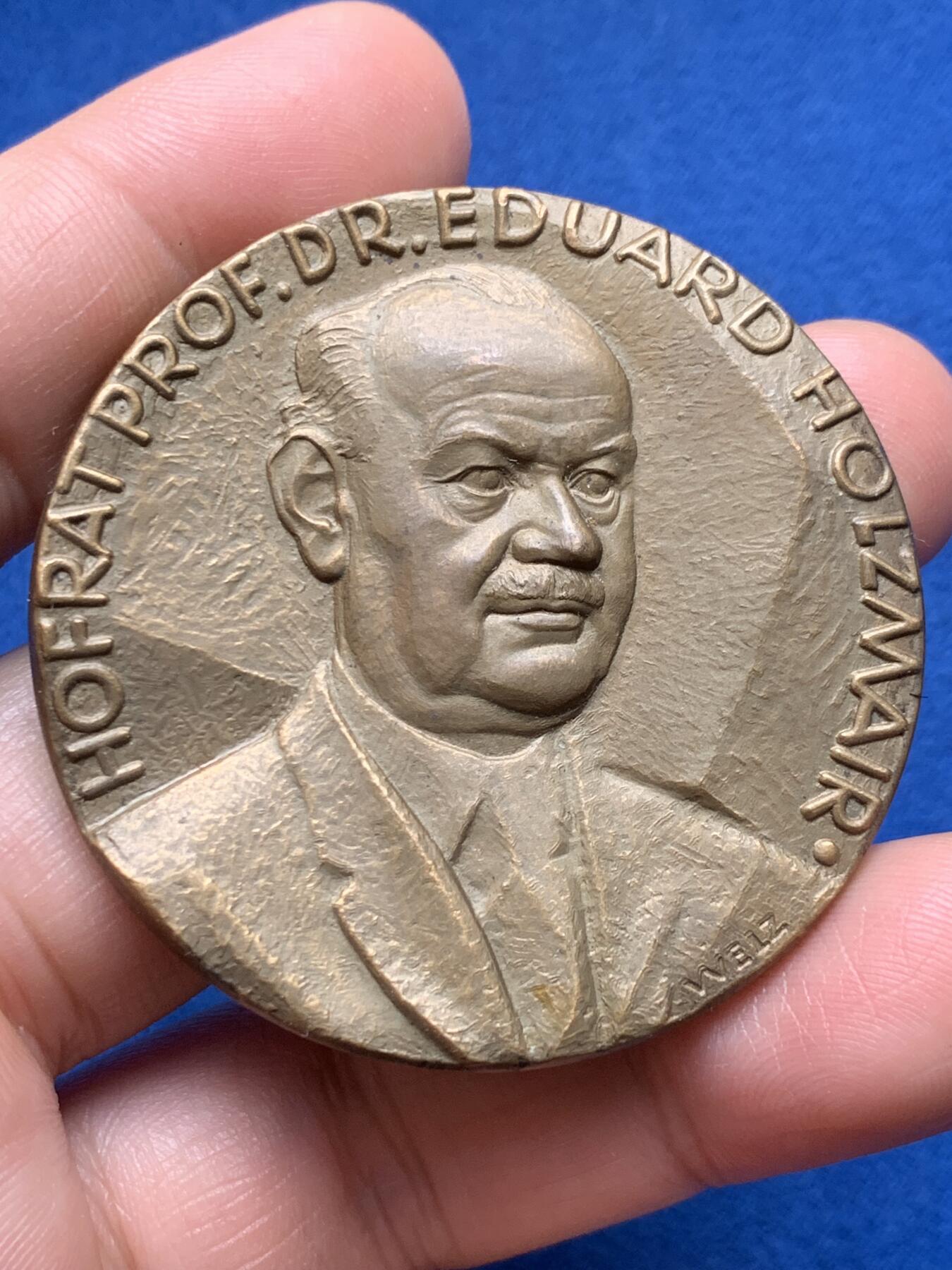 《竞宝斋》第373场 周日，周一，周二 3场连拍 （全场包邮） 维也纳钱币学家纪念铜章 56.1克 49.8mm