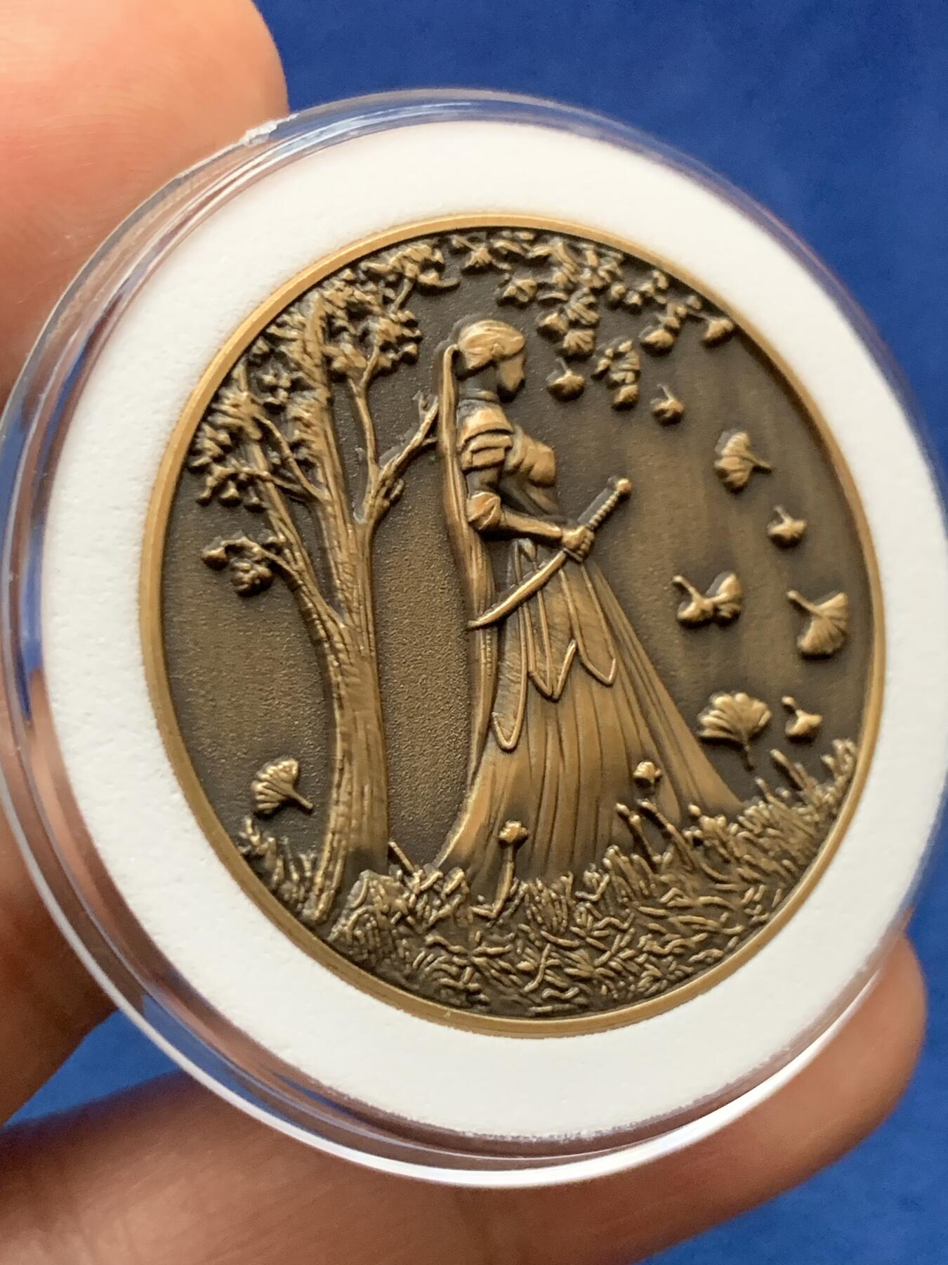 《竞宝斋》第373场 周日，周一，周二 3场连拍 （全场包邮） 竞宝斋 秋分专场限量纪念章 （送拍可抵100元卖家佣金）