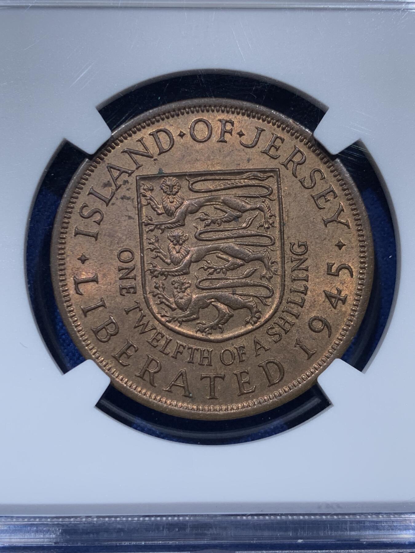 《竞宝斋》第374场 周日，周一，周二 3场连拍 （全场包邮） NGC MS64RB 泽西1945年1/12先令，乔治六世版本，分数合格