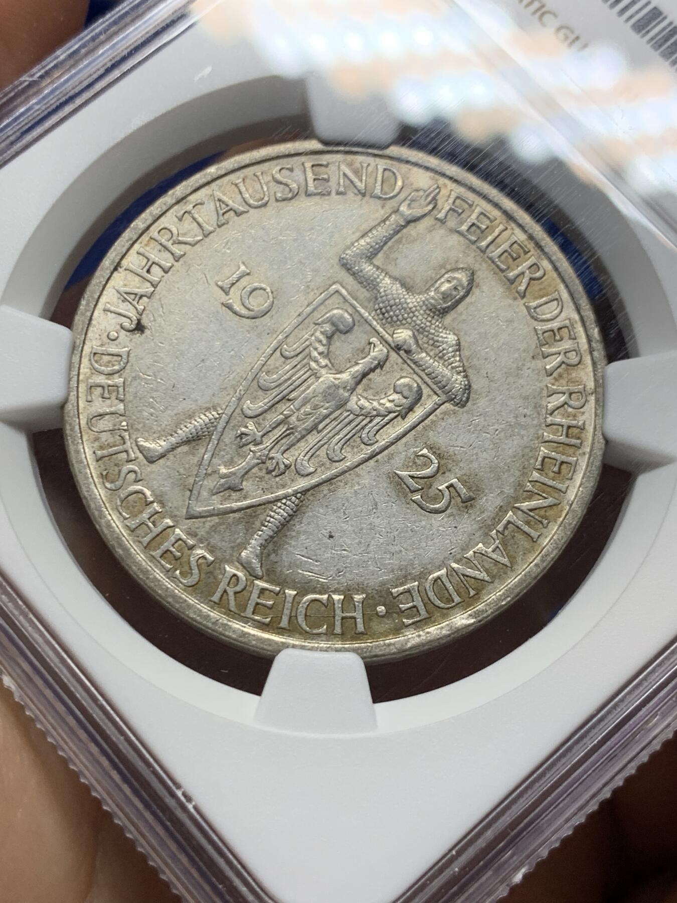 《竞宝斋》第374场 周日，周一，周二 3场连拍 （全场包邮） NGC AU55 德国魏玛共和国1925年A版莱茵千年5马克银币 锁子甲武士持盾牌