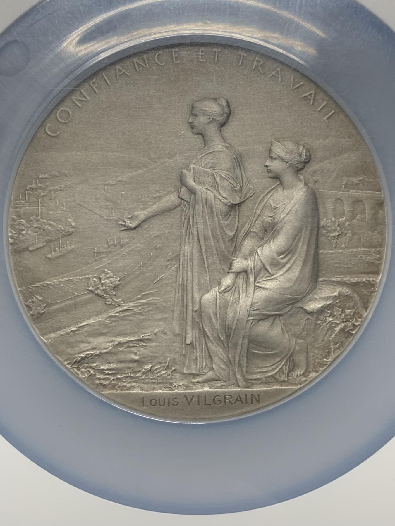 《竞宝斋》第375场 周日，周一，周二 3场连拍 （全场包邮） NGC MS63 法兰西银行百年纪念大银章 奥斯卡·罗蒂大师的扛鼎之作 名品法百 加大加厚盒装 法章不可或缺藏品