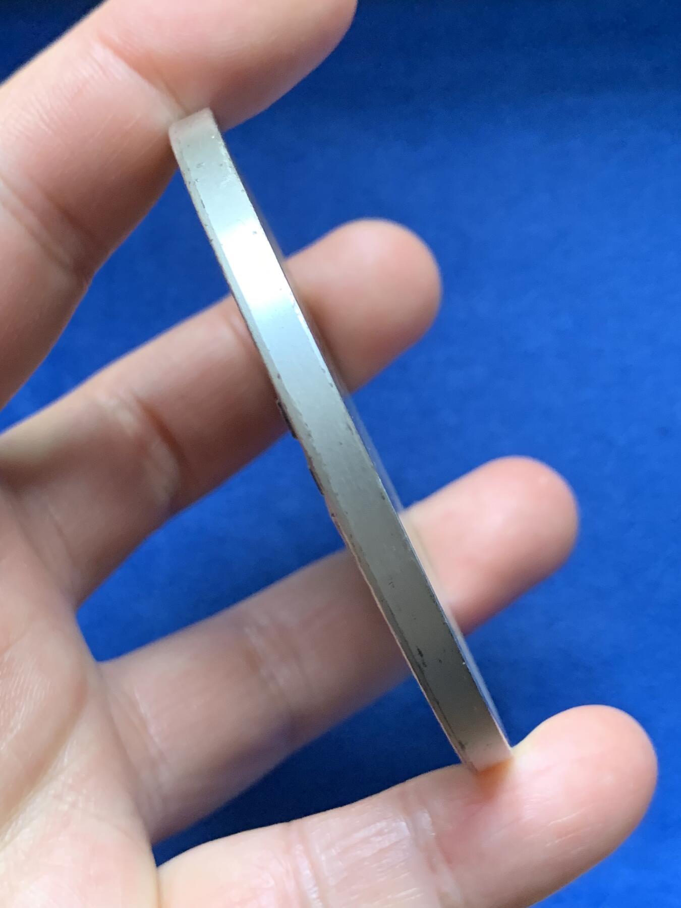 《竞宝斋》第374场 周日，周一，周二 3场连拍 （全场包邮） 意大利1997抗击肿瘤纪念章 70.2mm 148.3克