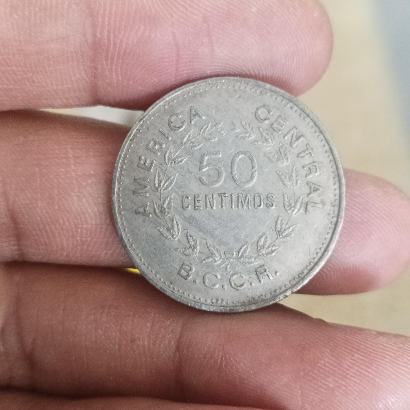 泡泡币外币第十八场可代拍15038385335微信 哥斯达黎加76年50分