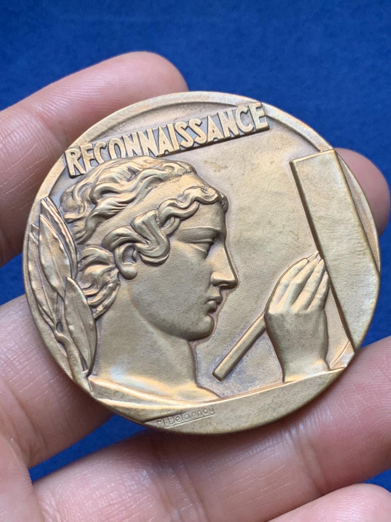 《竞宝斋》第374场 周日，周一，周二 3场连拍 （全场包邮） 法国装饰艺术运动时期铜章 50MM 53.6克