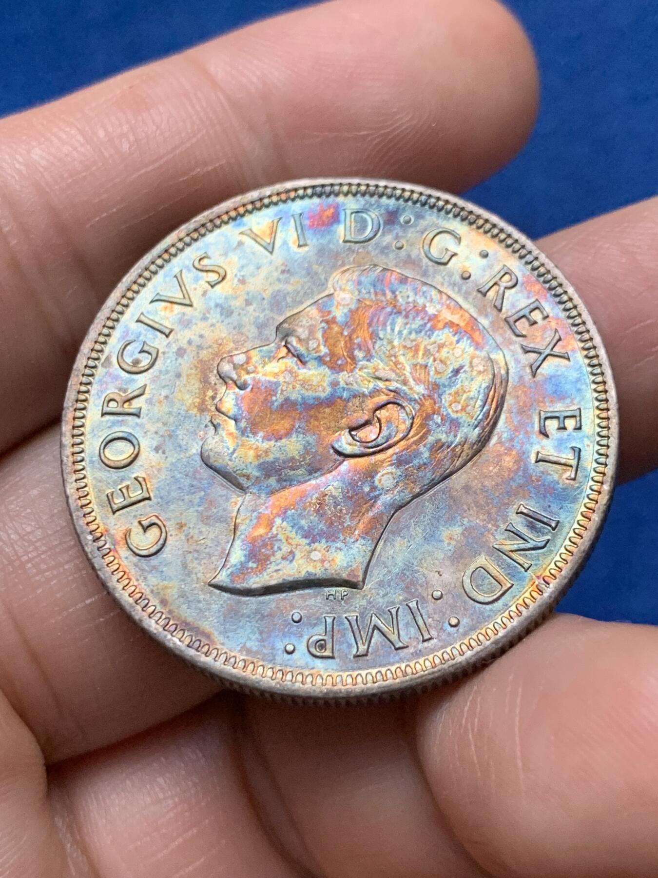 《竞宝斋》第374场 周日，周一，周二 3场连拍 （全场包邮） 加拿大 1946年 乔治六世-划船 1元银币