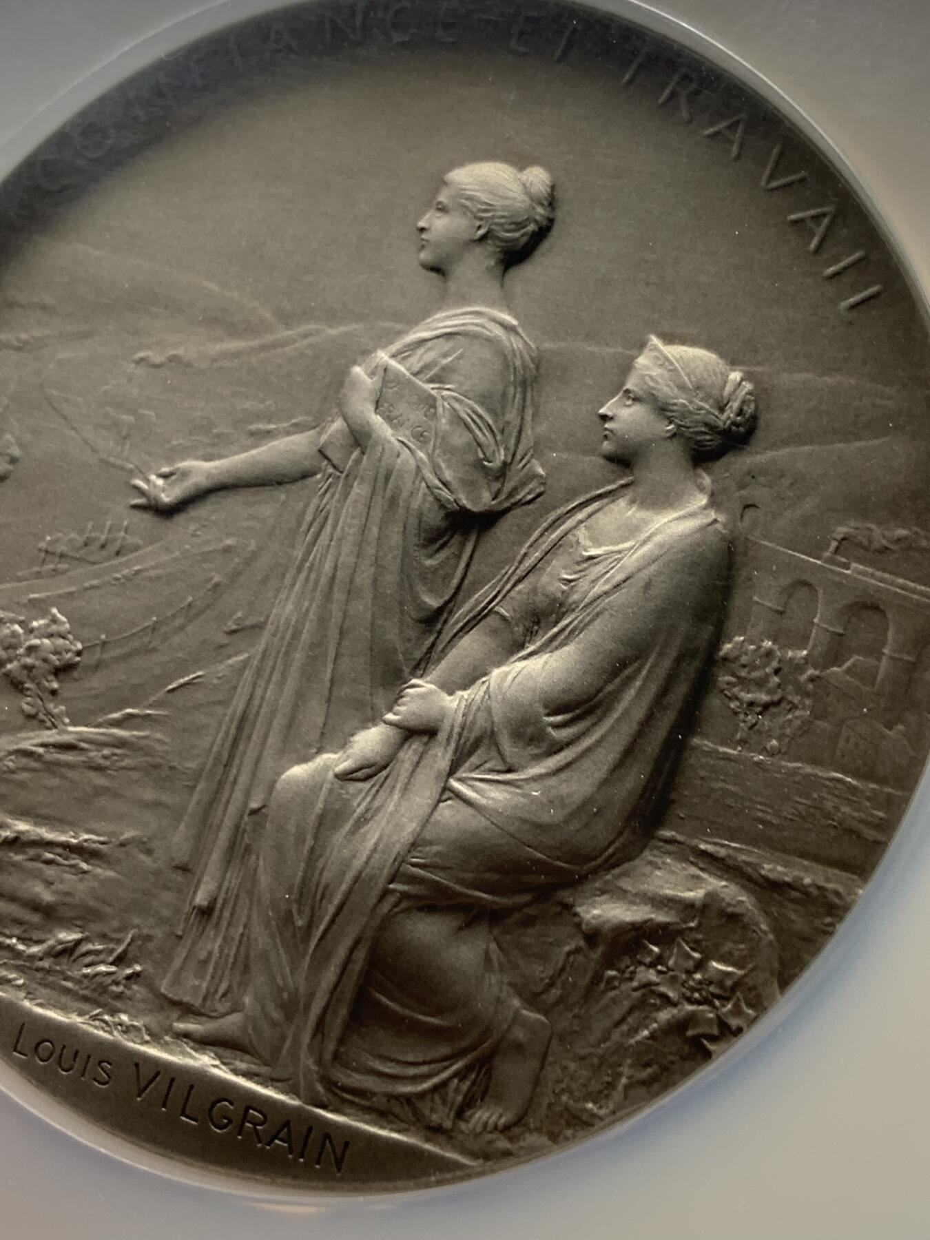 《竞宝斋》第375场 周日，周一，周二 3场连拍 （全场包邮） NGC MS63 法兰西银行百年纪念大银章 奥斯卡·罗蒂大师的扛鼎之作 名品法百 加大加厚盒装 法章不可或缺藏品