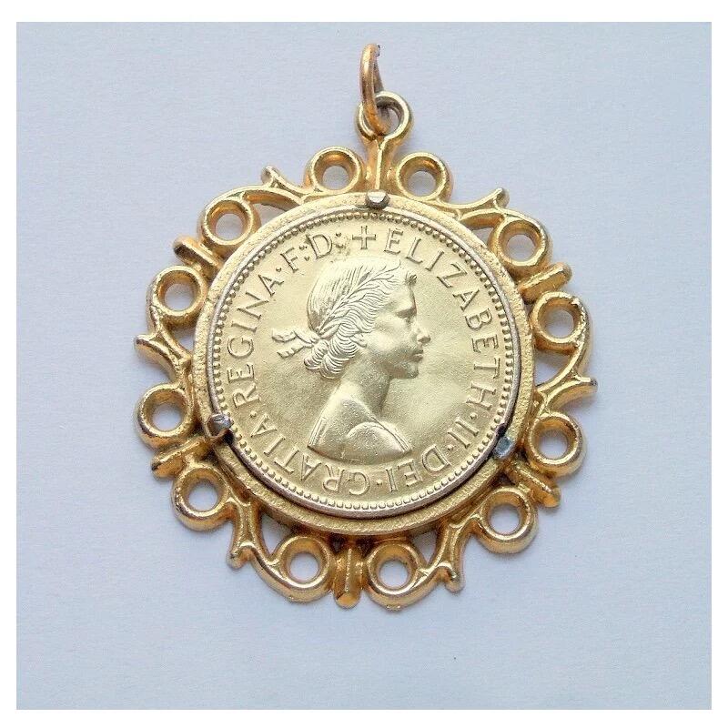  英国1964年 伊丽莎白镀金高浮雕精制币章吊坠 40MM   