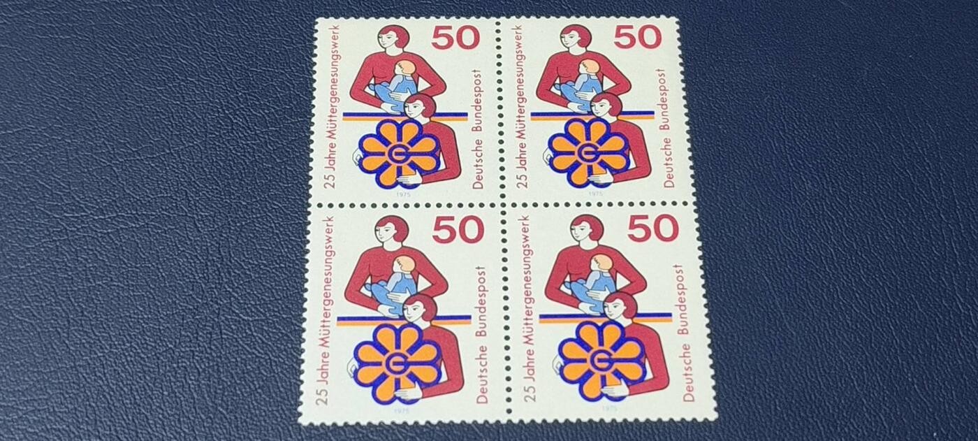 德国邮票拍场，都是四方联，清仓大甩卖 德国邮票四方联一张，1975年发行，母亲健康分娩基金会25周年。品相如图
