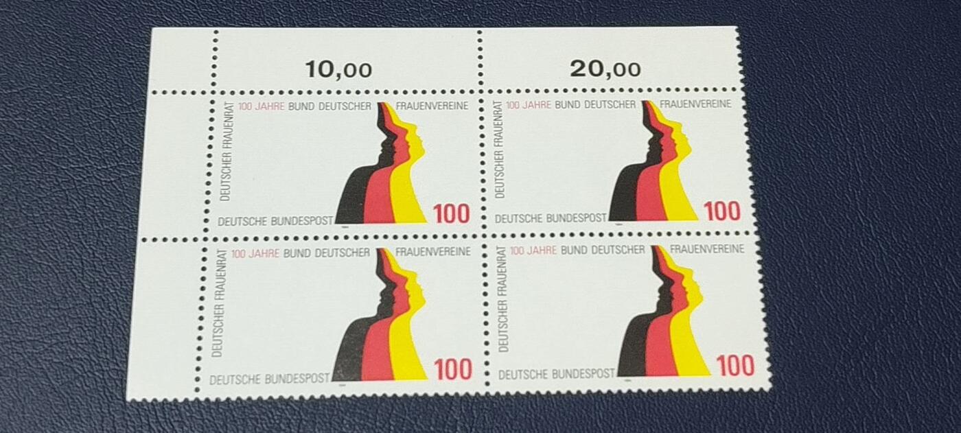 德国邮票拍场，都是四方联，清仓大甩卖 德国邮票四方联一张，1994年发行，妇女联合会百年。品相如图