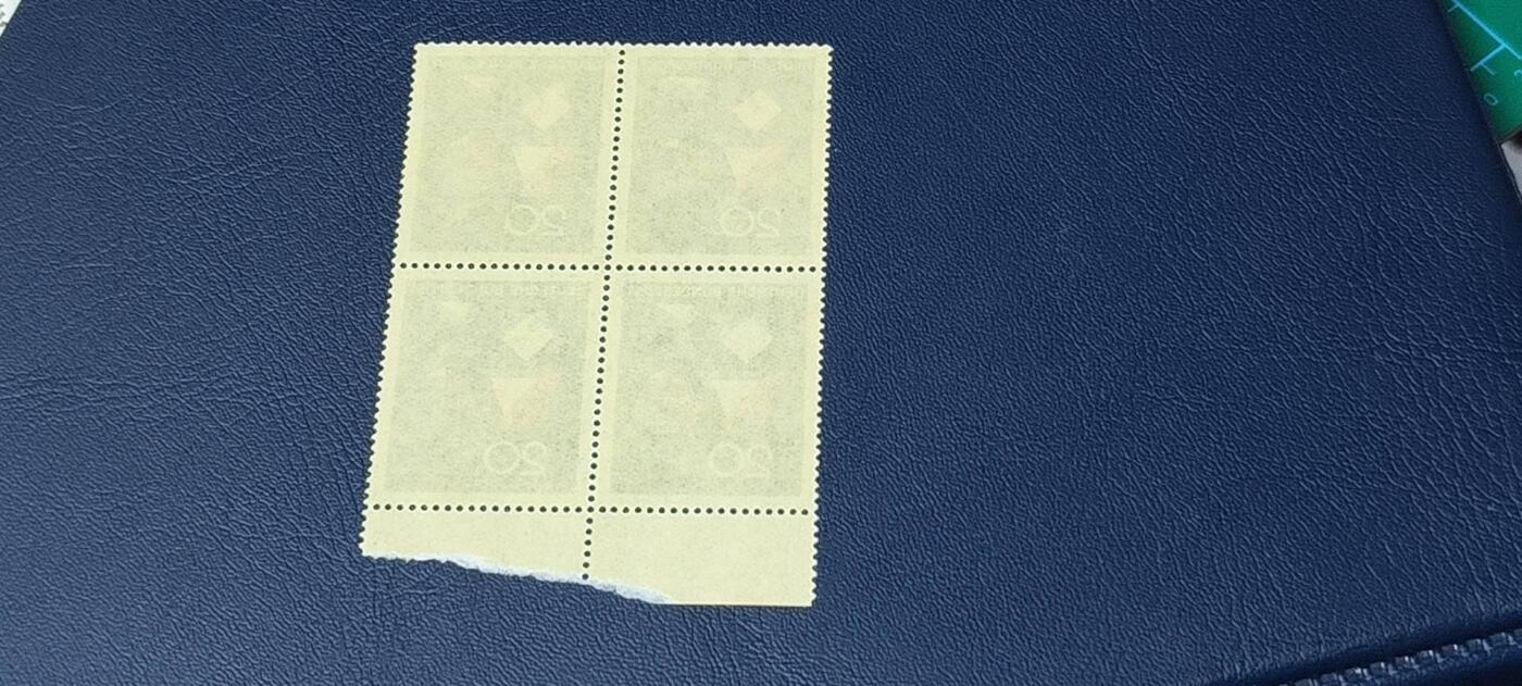 德国邮票拍场，都是四方联，清仓大甩卖 德国邮票四方联一张，1968年发行，科技  开矿石。品相如图