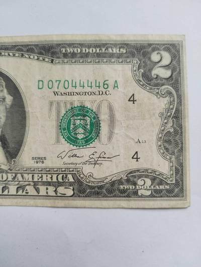纸币专场 1976年 二美元纪念钞。靓号：07044446。