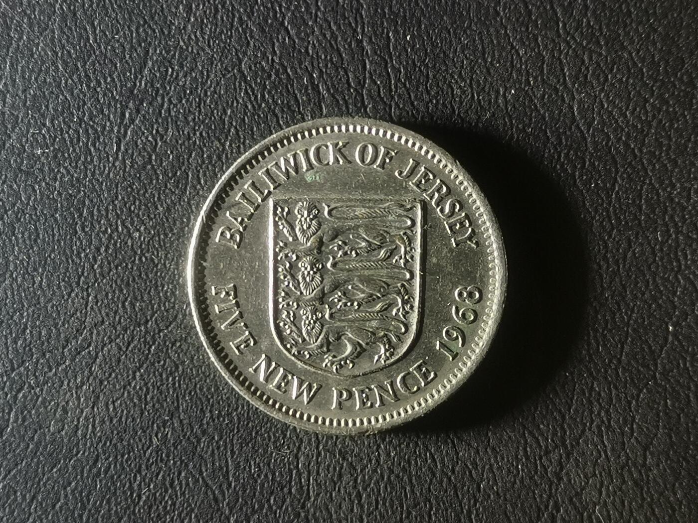 精美卫国战争胜利系列纪念钞币以及世界各国钱币专场 M30精美外国钱币