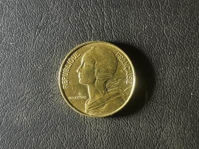 精美卫国战争胜利系列纪念钞币以及世界各国钱币专场 - M17精美外国钱币