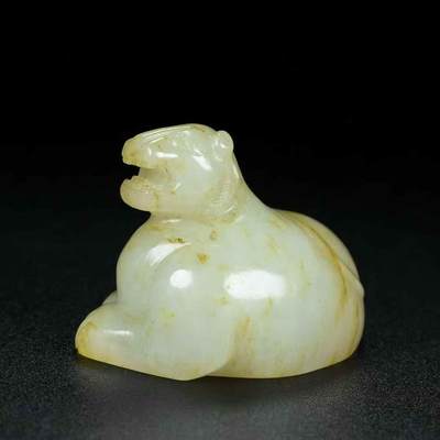 旧藏，和田玉 ， 名称：镇纸， 尺寸：长4.8宽4高3.8厘米， 重量：总重79克。 - 旧藏，和田玉 ， 名称：镇纸， 尺寸：长4.8宽4高3.8厘米， 重量：总重79克。
