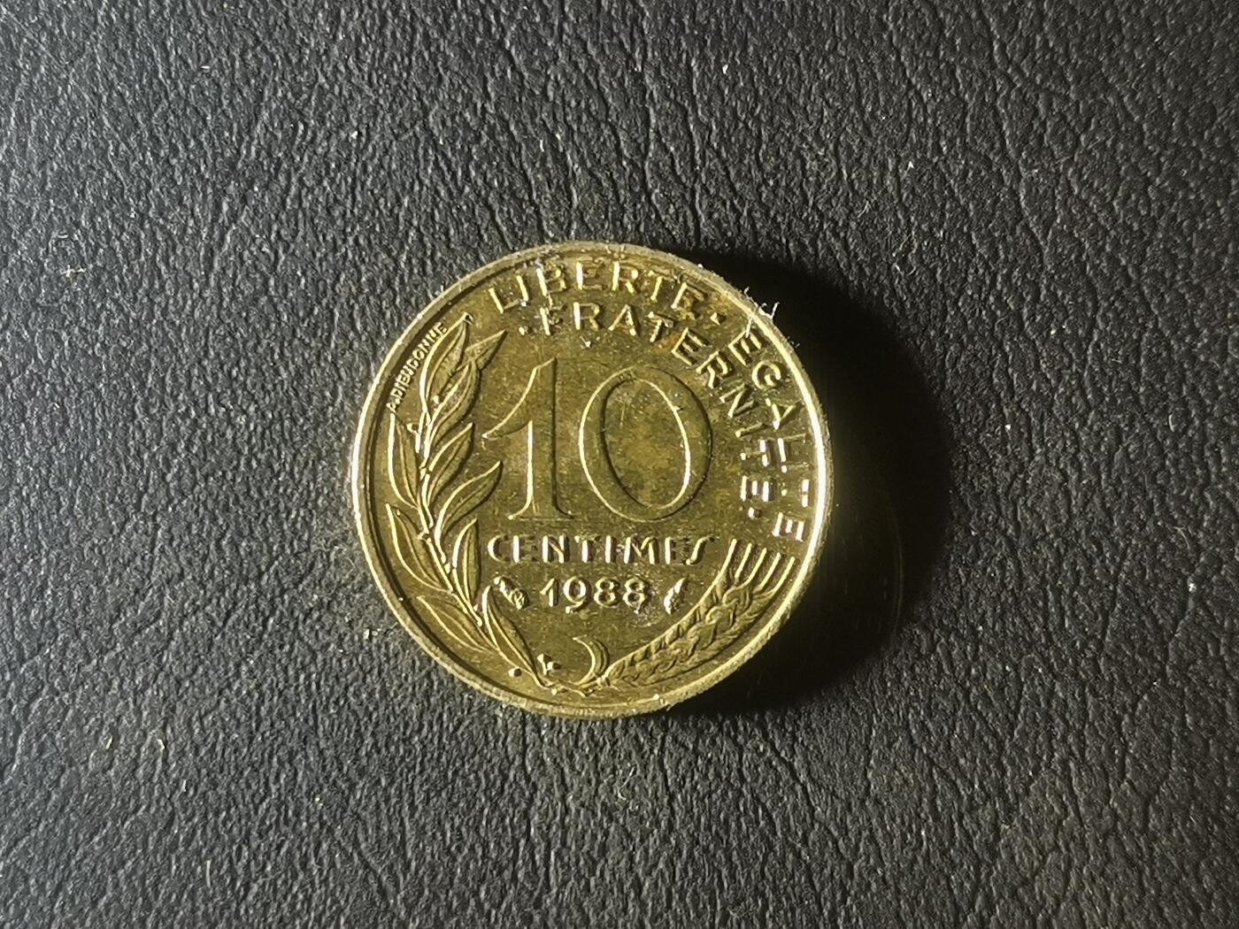 精美卫国战争胜利系列纪念钞币以及世界各国钱币专场 M17精美外国钱币