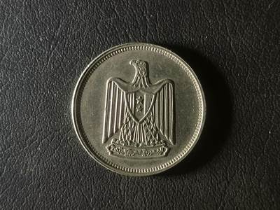 精美卫国战争胜利系列纪念钞币以及世界各国钱币专场 - M35精美外国钱币