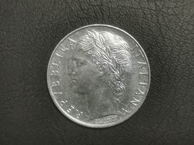 精美卫国战争胜利系列纪念钞币以及世界各国钱币专场 - M51精美外国钱币