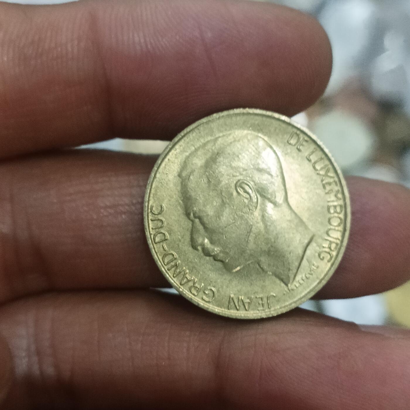 泡泡币外币第二十五场可代拍15038385335微信 卢森堡