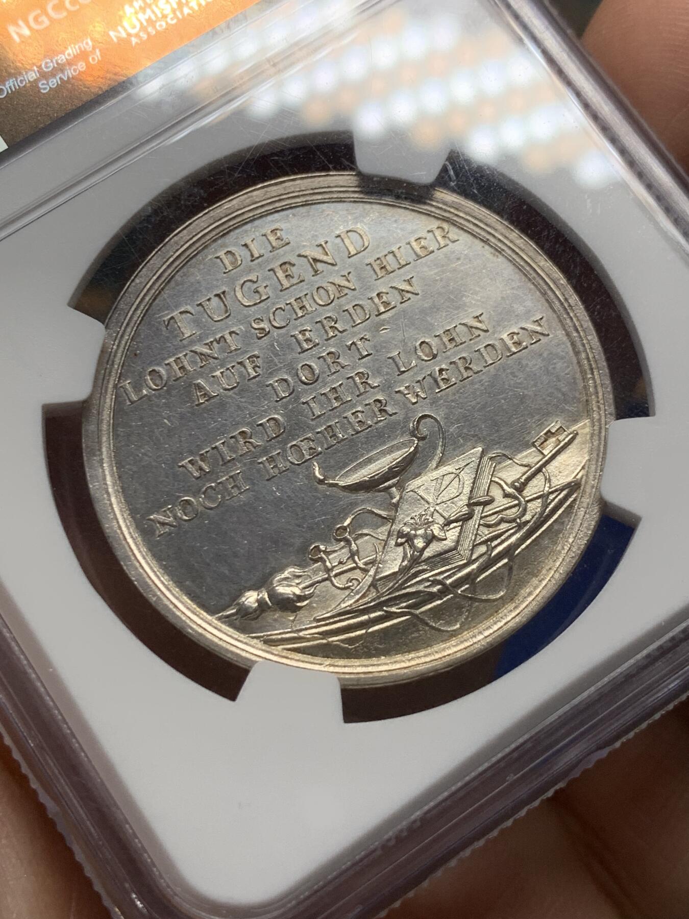 《竞宝斋》第376场 周日，周一 2场连拍 （全场包邮） NGC UNC 19世纪德国儿童慈善奖章纪念银章 名家Loos作品