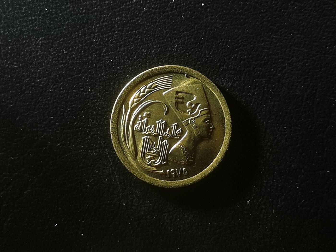 稀有移位错版艳后硬币以及各国钱币纪念币