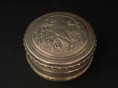 海外回流精品拍卖 - 法国回流19世纪纯银花鸟银盒